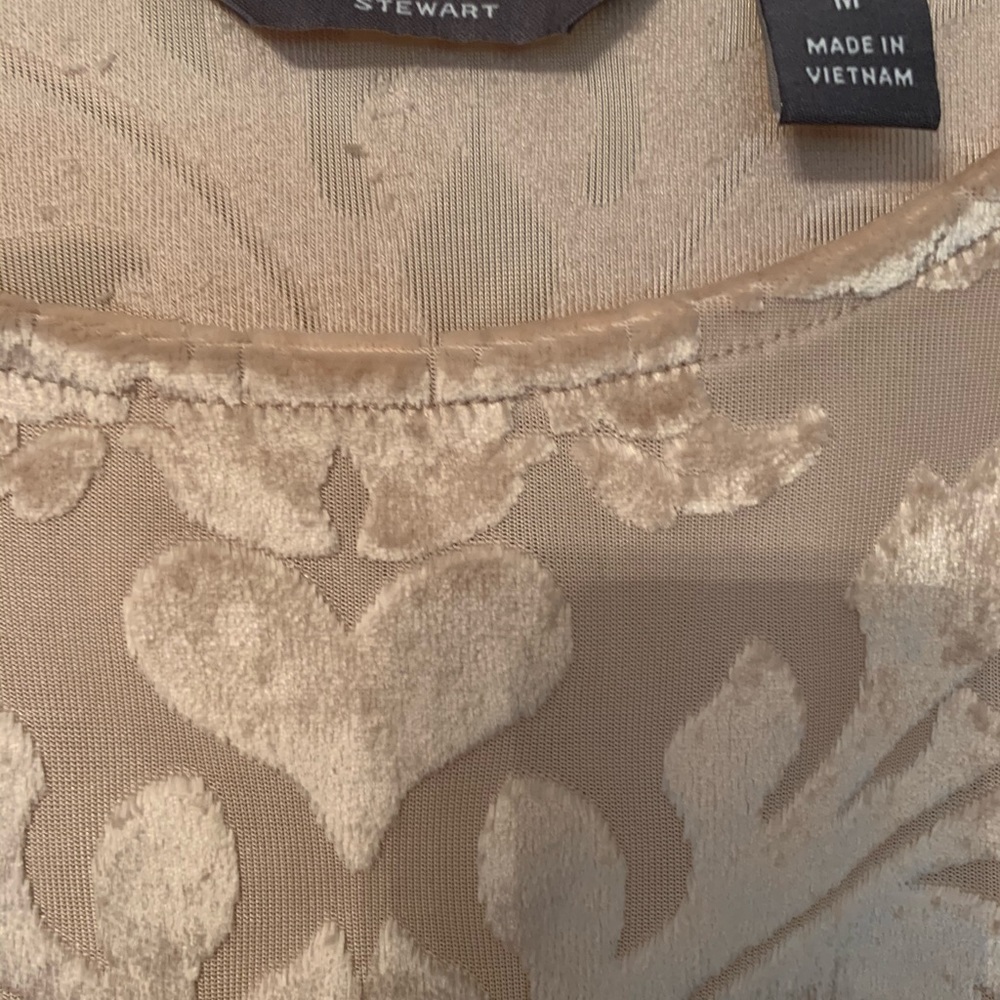 Blouse - Picture 2 of 2